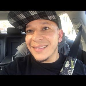 Meet your Posher, Raul carlos